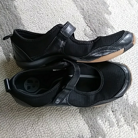 Merrell Shoes - Merrell Black Velcro Mary Jane Fabric & Leather 7